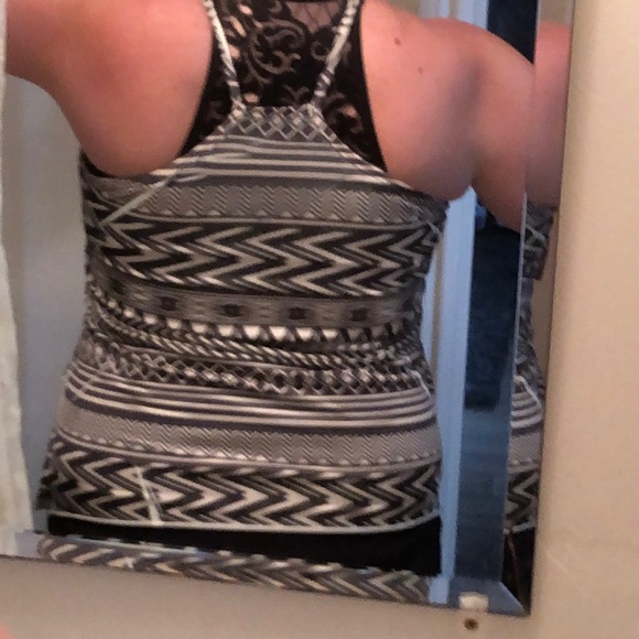 Aztec pattern blouse - Picture 2 of 2